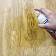 Verarbeitung und Anwendung WoCa Spot Remover With the Spot Remover it is possible to remove particularly difficult spots from the wood surface.